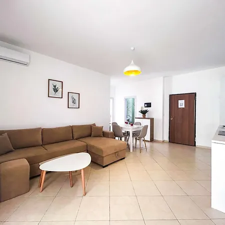 아파트 Klea Living 824